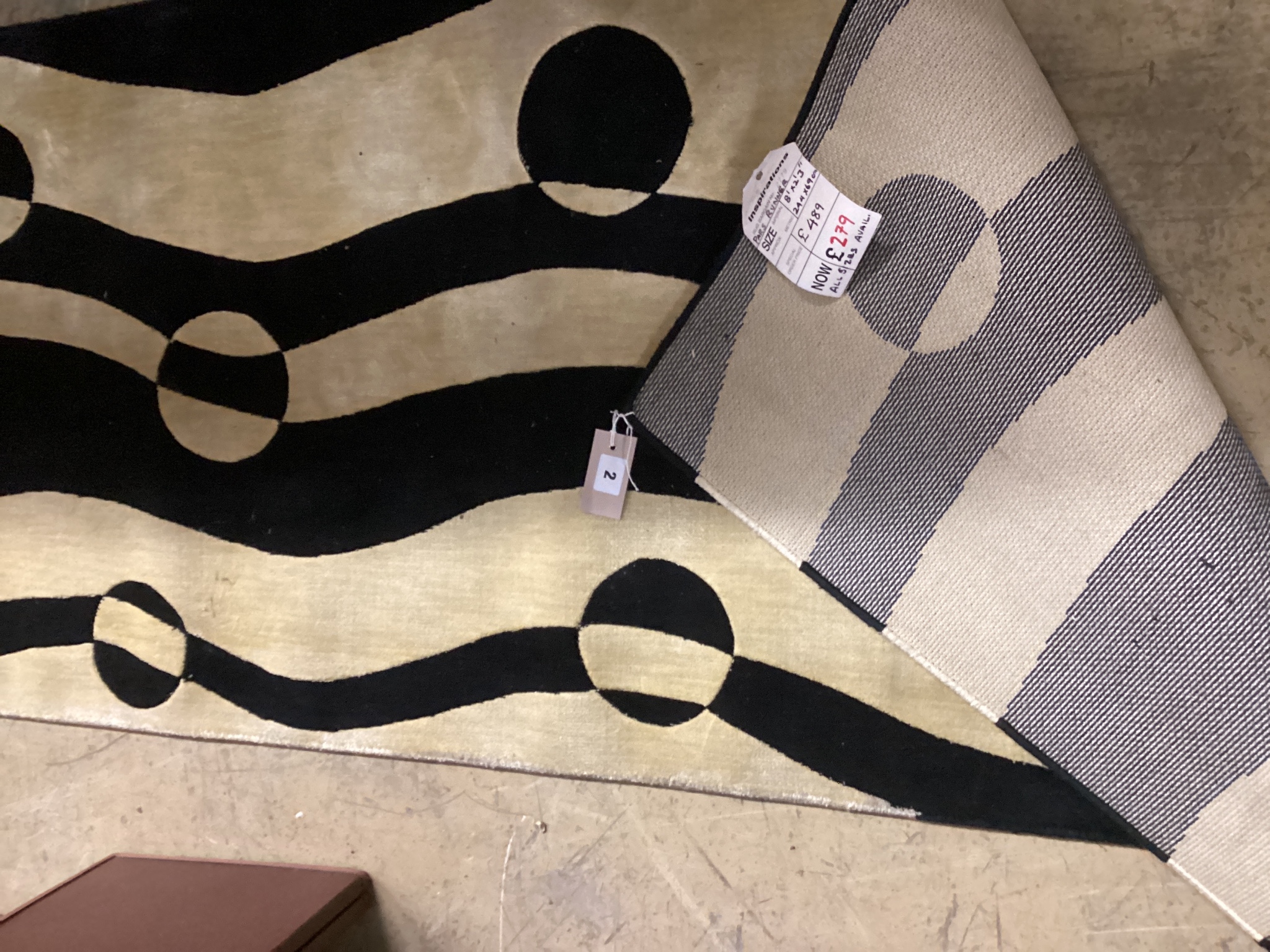 A contemporary runner, 244 x 69cm